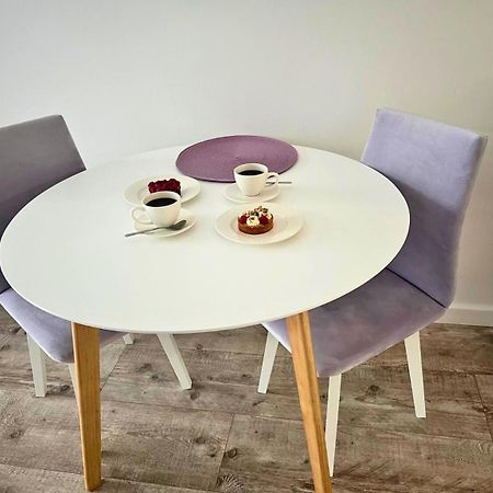 Apartament Purple Познань Экстерьер фото