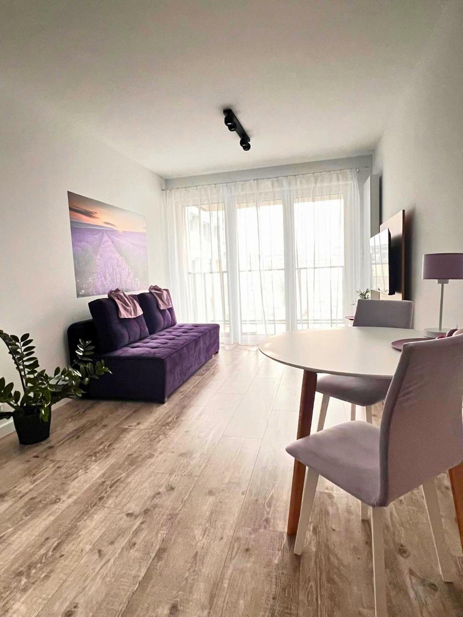 Apartament Purple Познань Экстерьер фото
