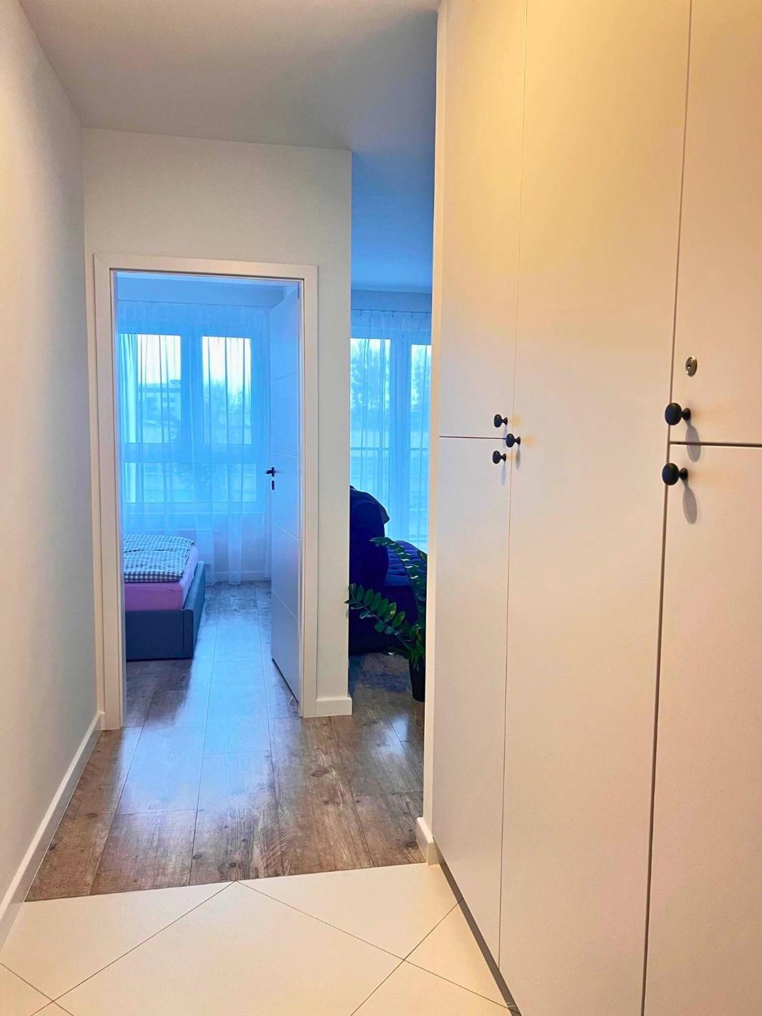 Apartament Purple Познань Экстерьер фото